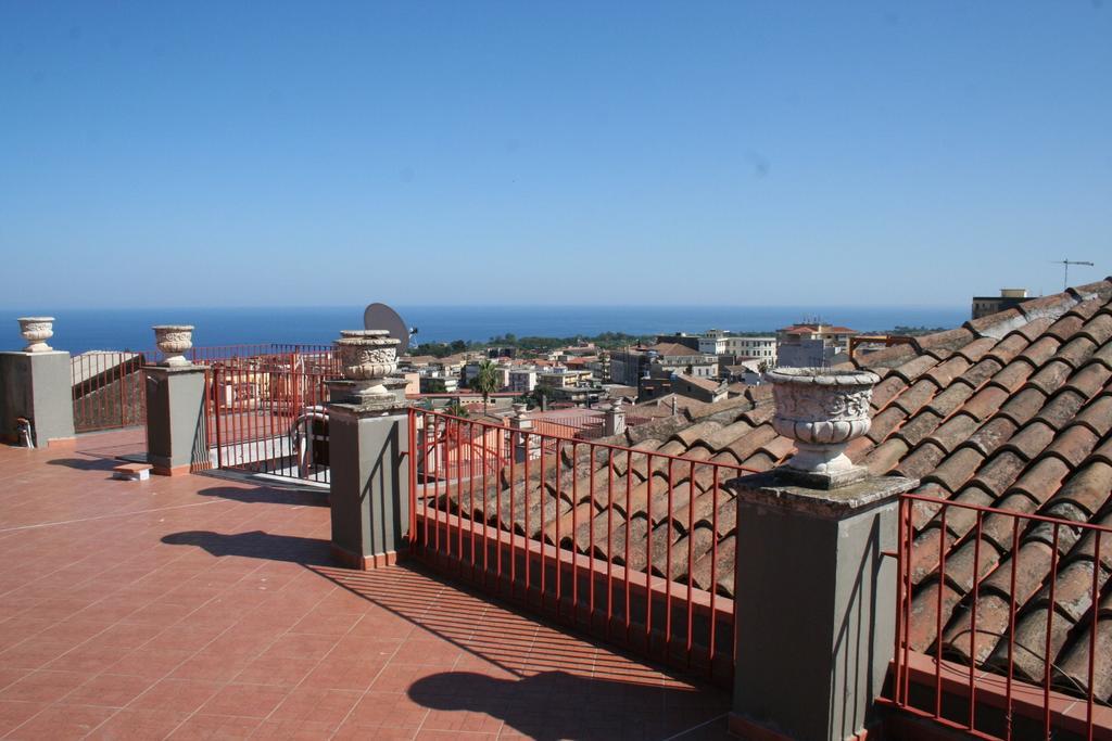 Bed and Breakfast Terrazze Bella Epoque Acireale Exterior foto