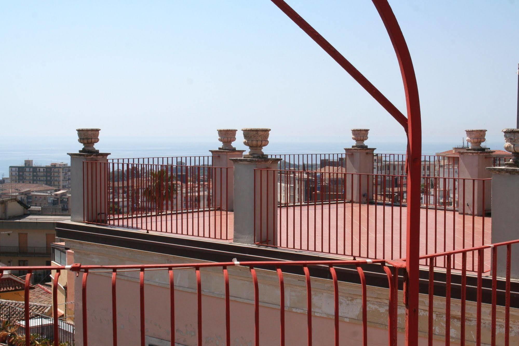 Bed and Breakfast Terrazze Bella Epoque Acireale Exterior foto
